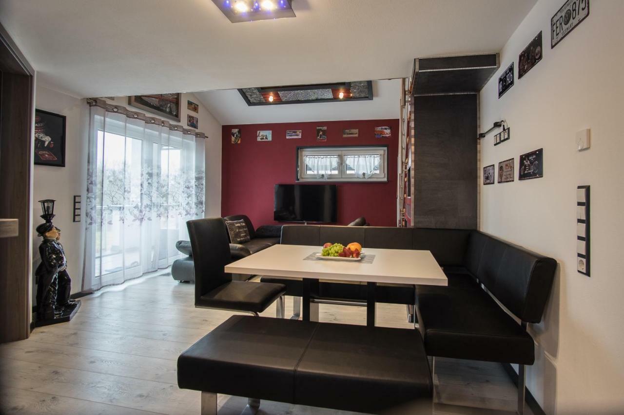 Bodensee-Fewo Modernes & Top-Ausgestattetes Appartement Incl Netflix, Fahrradgarage 울딘겐물호펜 외부 사진