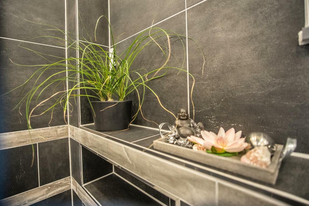 Bodensee-Fewo Modernes & Top-Ausgestattetes Appartement Incl Netflix, Fahrradgarage 울딘겐물호펜 외부 사진